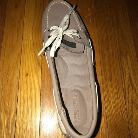 Sperrys topsiders never worn size 8 NWOT - Picture 3 of 3